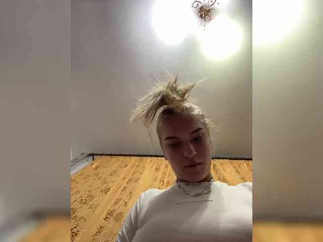 AlinaLemon webcam