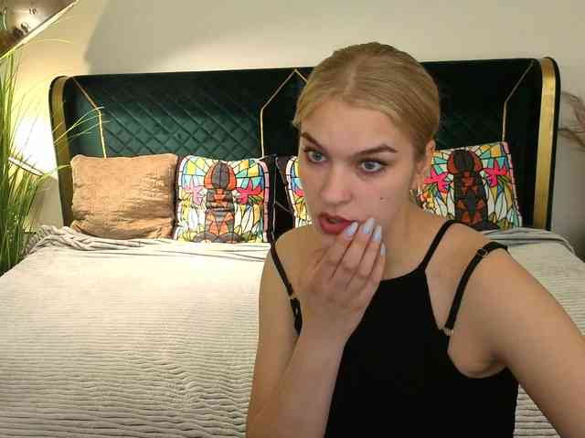 AlinaLemon webcam