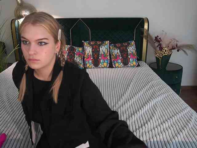 AlinaLemon webcam