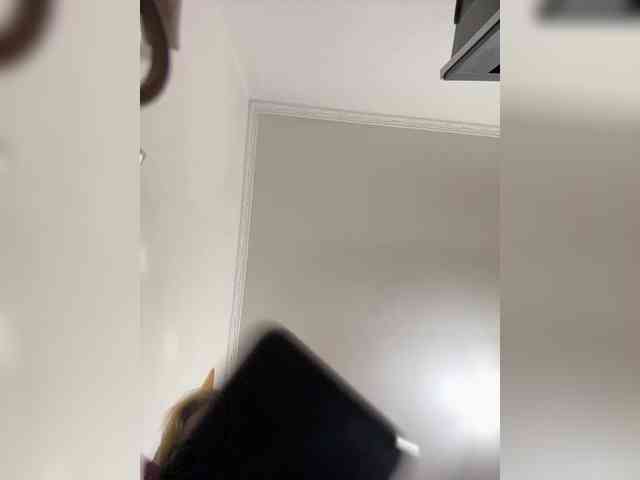 AlinaLemon webcam