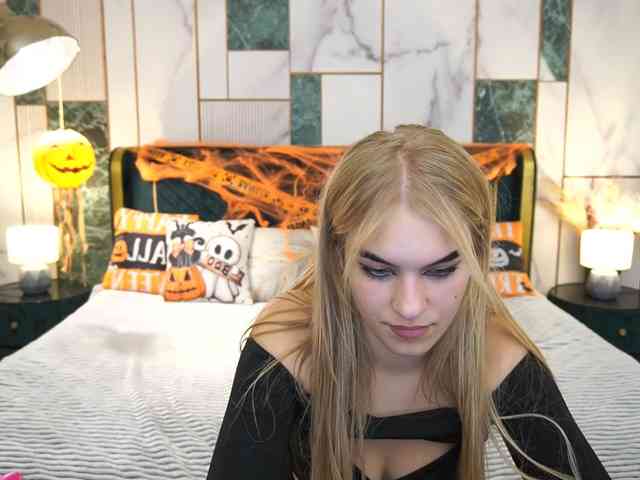 AlinaLemon