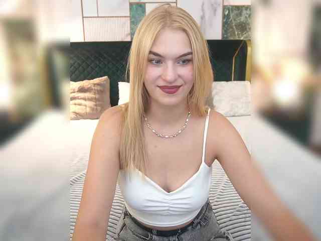 AlinaLemon webcam