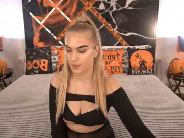 AlinaLemon
