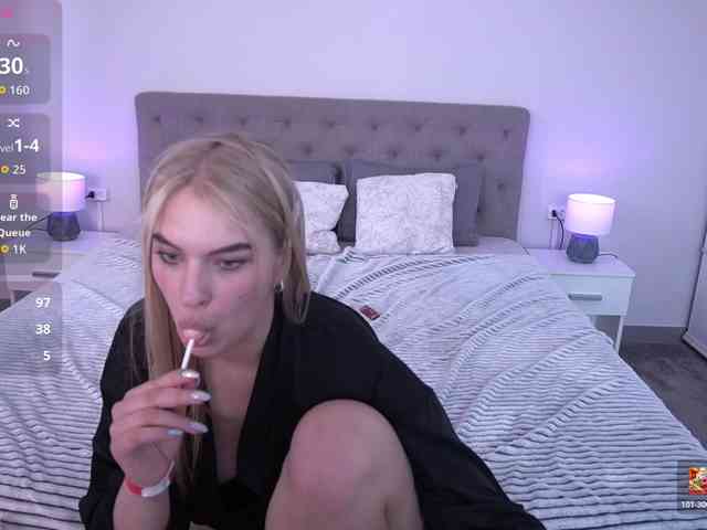 AlinaLemon webcam
