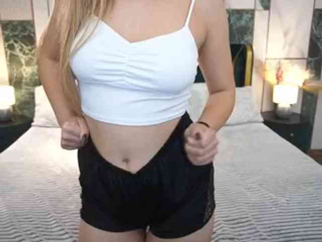 AlinaLemon webcam