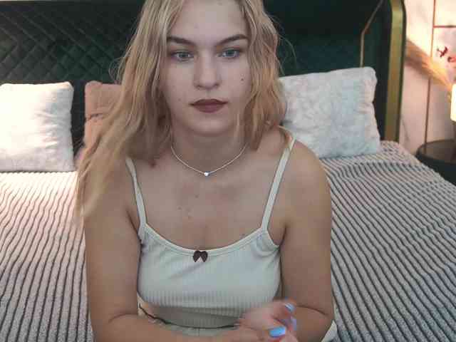 AlinaLemon webcam