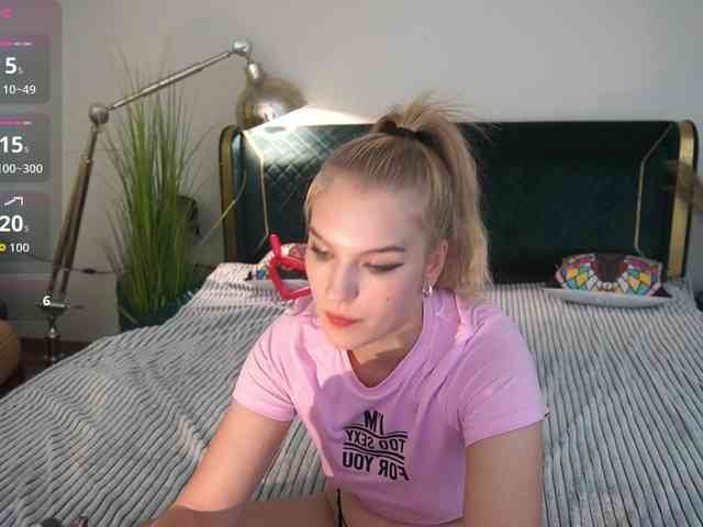 AlinaLemon webcam