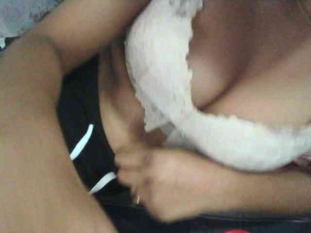 Linah98 webcam