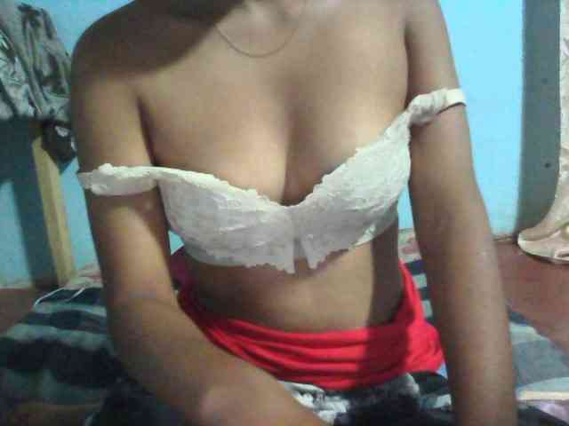 Linah98 webcam