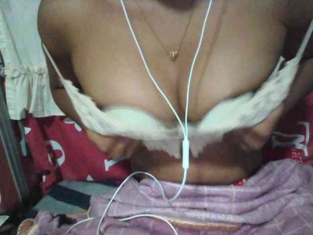 Linah98 webcam