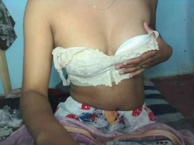 Linah98 webcam