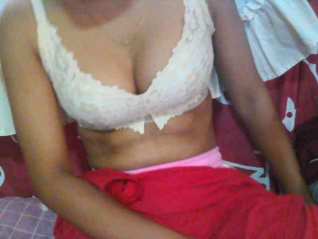 Linah98 webcam