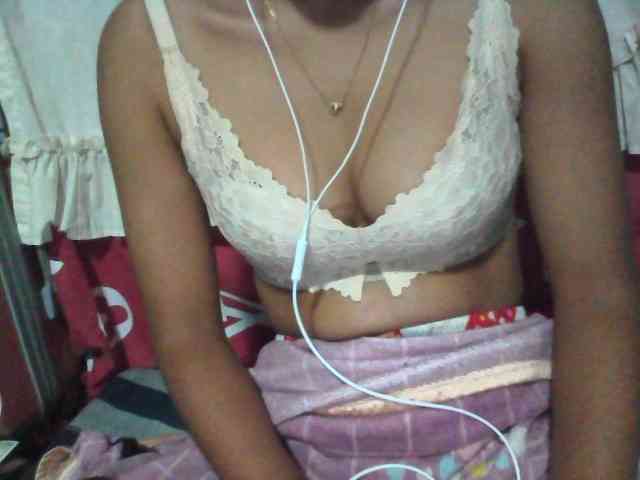 Linah98 webcam