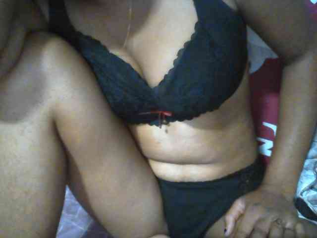 Linah98 webcam