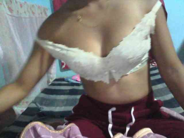 Linah98 webcam