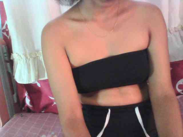 Linah98 webcam