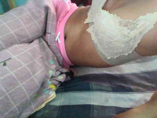 Linah98 webcam
