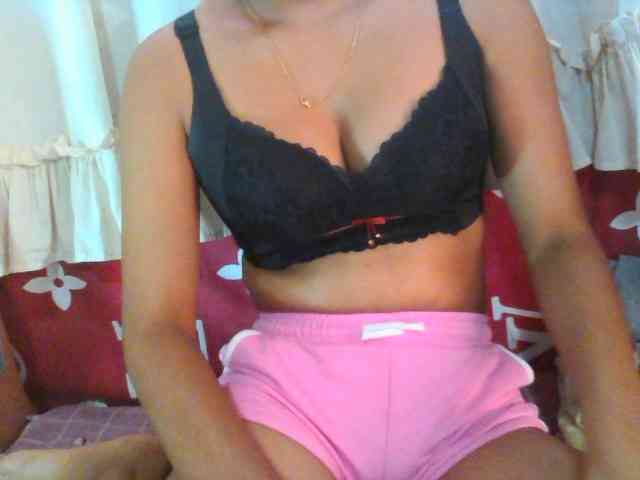 Linah98 webcam