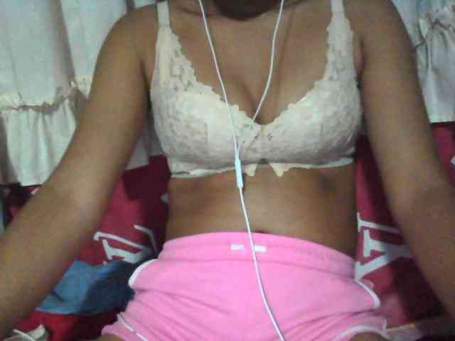 Linah98 webcam