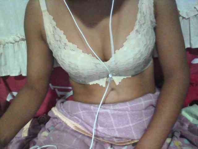 Linah98 webcam