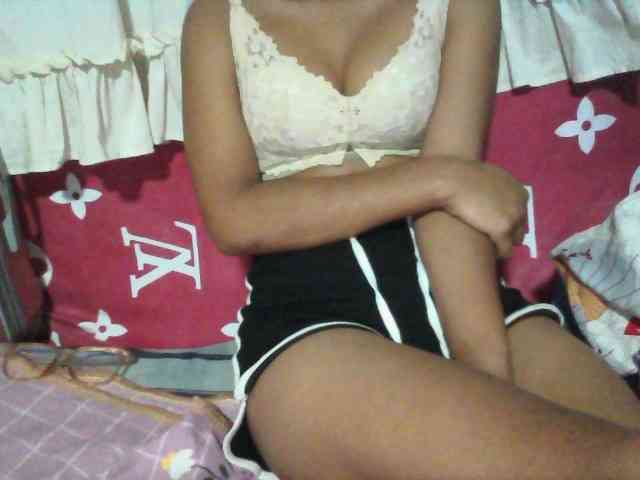 Linah98 webcam