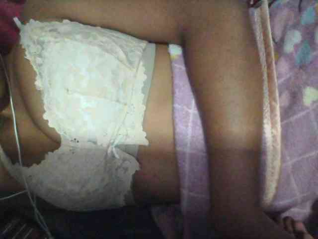 Linah98 webcam