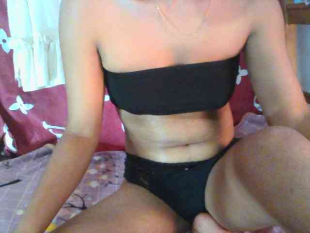 Linah98 webcam
