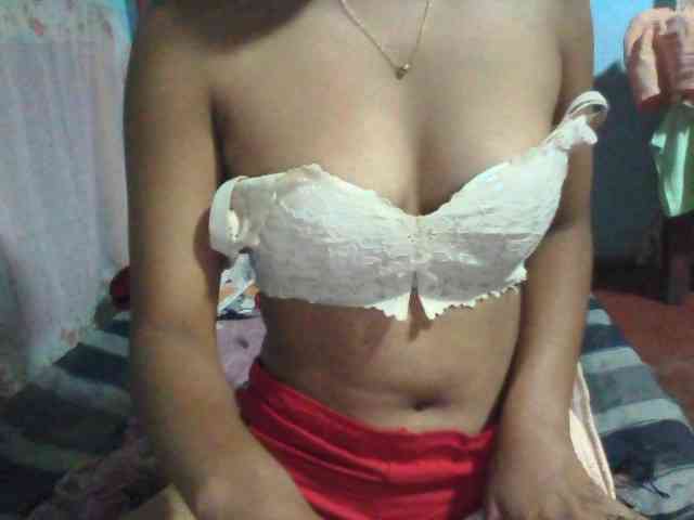 Linah98 webcam