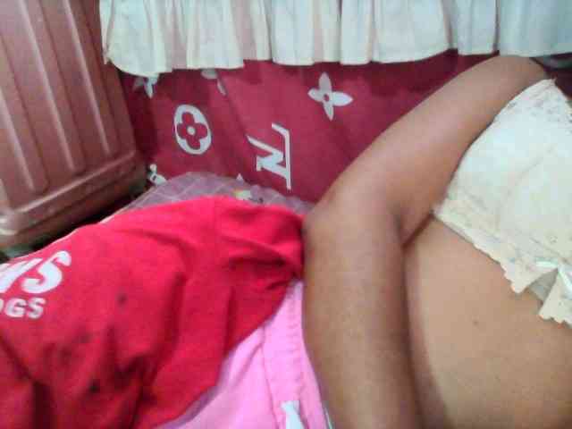 Linah98 webcam