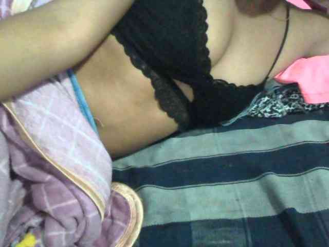 Linah98 webcam