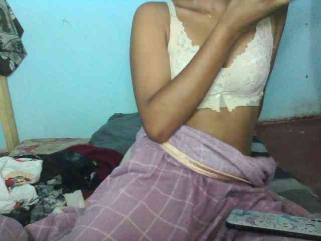 Linah98 webcam