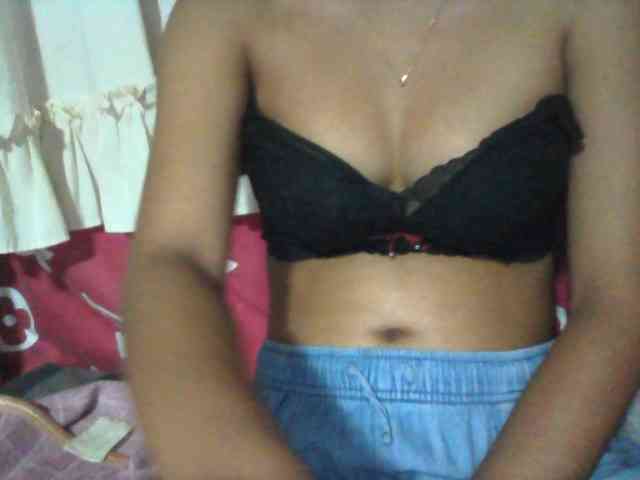 Linah98 webcam