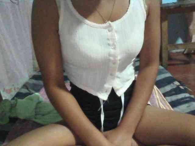 Linah98 webcam