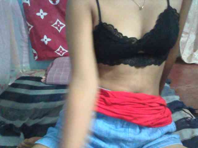 Linah98 webcam