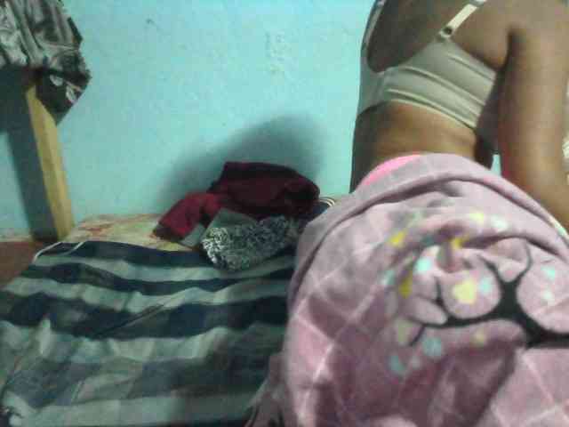 Linah98 webcam