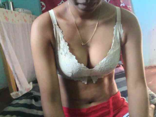 Linah98 webcam