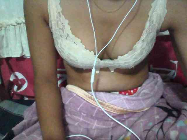 Linah98 webcam