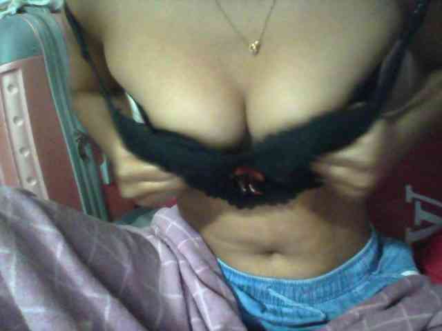 Linah98 webcam