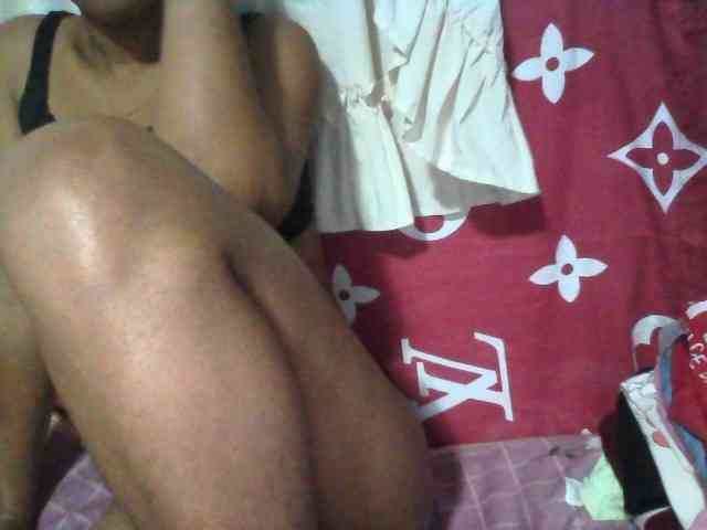 Linah98 webcam