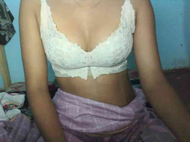 Linah98 webcam