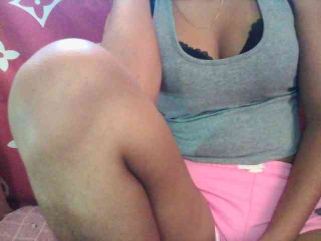 Linah98 webcam