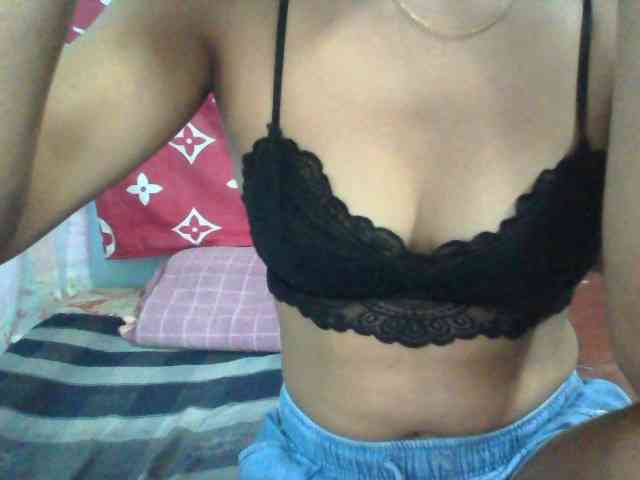 Linah98 webcam