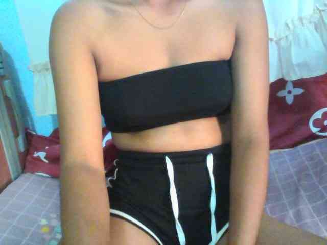 Linah98 webcam
