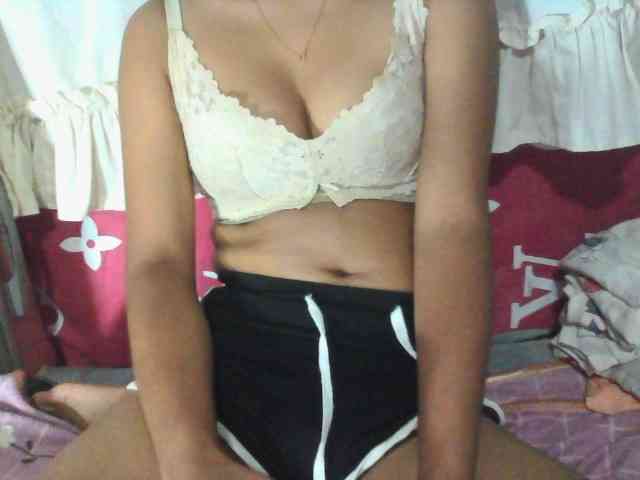 Linah98 webcam