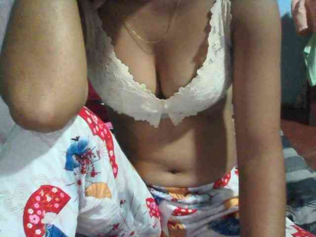 Linah98 webcam
