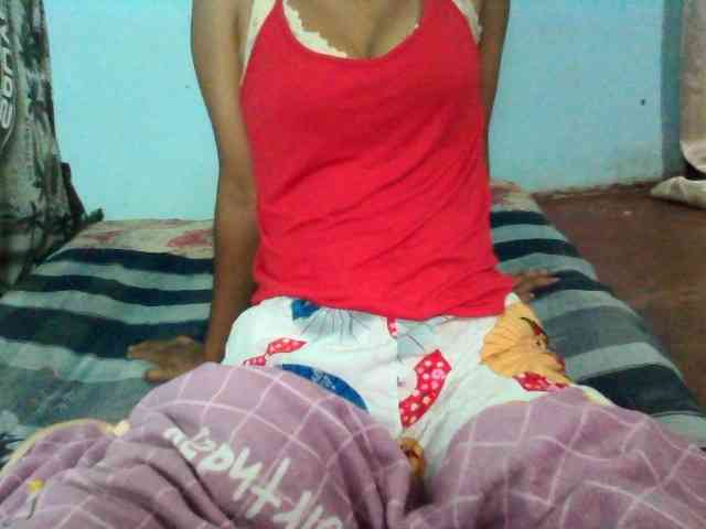Linah98 webcam