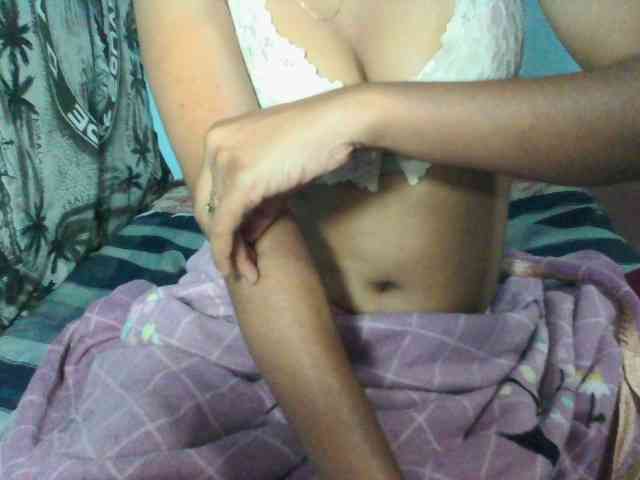 Linah98 webcam