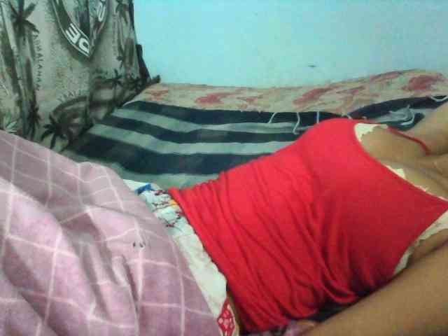 Linah98 webcam