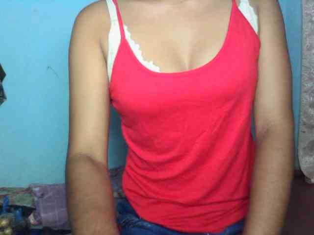 Linah98 webcam