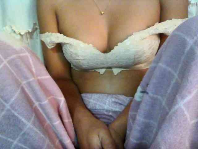Linah98 webcam